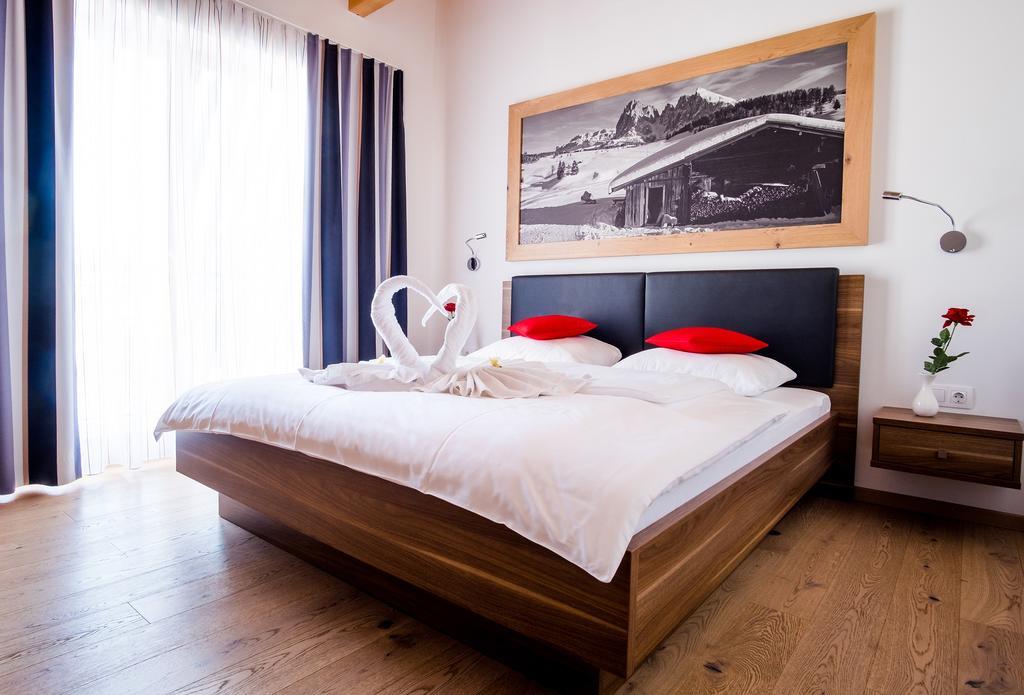 Apartments Dolomit-Royal Sillian Exterior photo