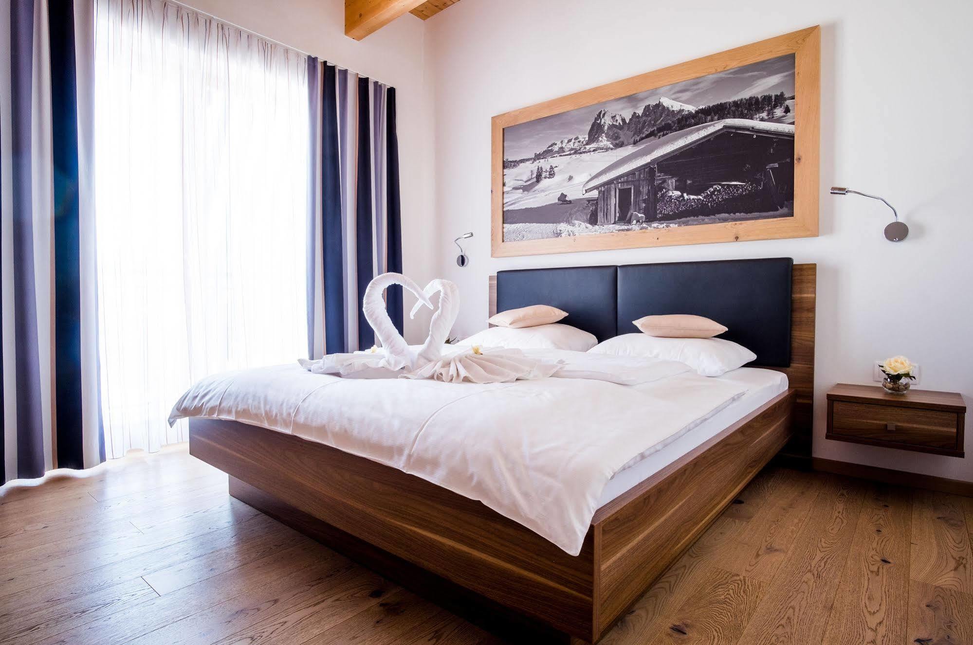 Apartments Dolomit-Royal Sillian Exterior photo